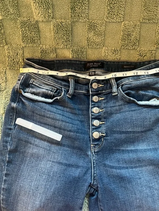 Judy Blue Dark Wash Skinny Jeans with Button-Fly - Picture 3 of 7